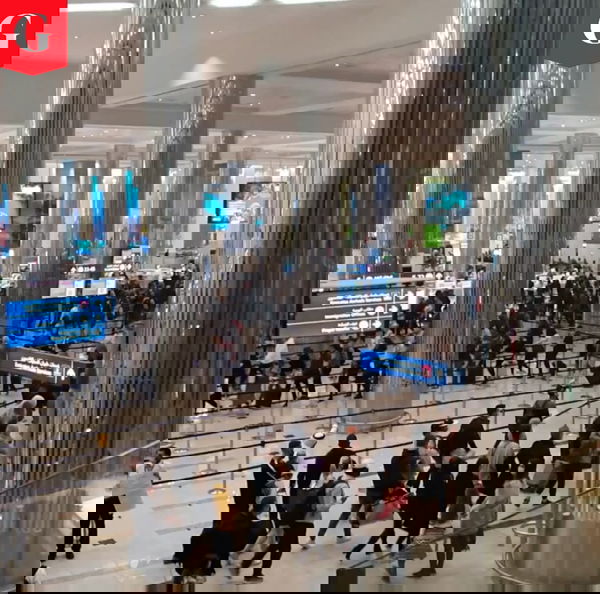 «Andare a Dubai o alle Maldive è una grande presa per il c*lo»