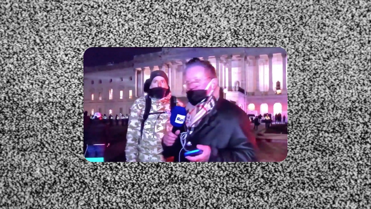 Il manifestante che caccia Antonio Di Bella e che lancia un messaggio d’odio al Tg3 article-post