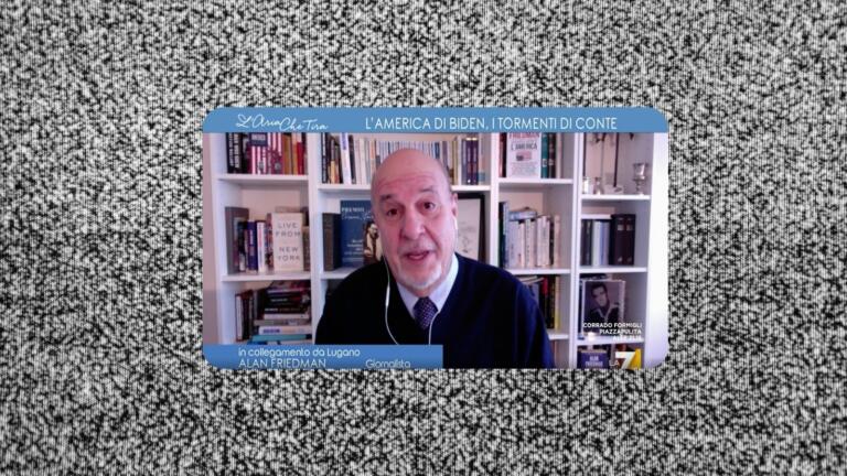 Dopo le polemiche, Alan Friedman va in tv per dire di lasciar perdere i social media Dopo le polemiche, Alan Friedman va in tv per dire di lasciar perdere i social media