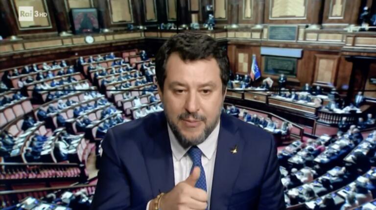 La supercazzola di Salvini sui ritardi di Pfizer nella consegna dei vaccini La supercazzola di Salvini sui ritardi di Pfizer nella consegna dei vaccini