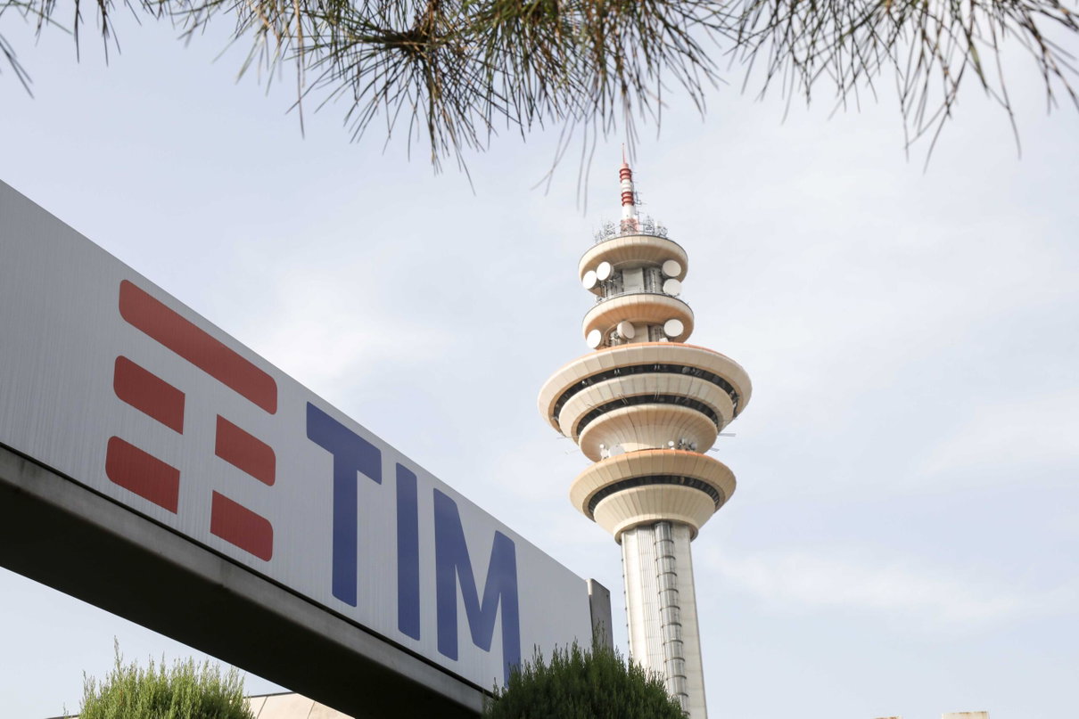 La prima settimana del 2021 inizia con un Tim down article-post
