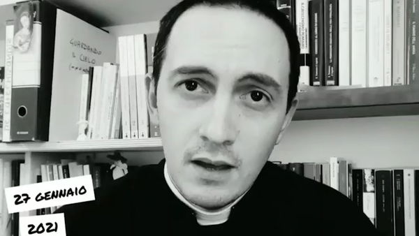 Un prete di Marsala ha paragonato l’olocausto all’aborto