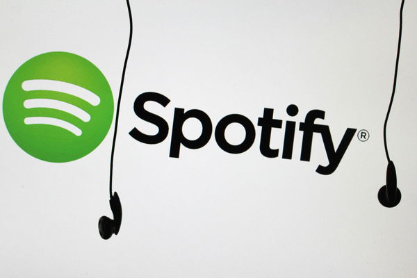 Spotify sfida Audible e compra Findaway