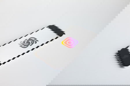 Instagram sempre più simile a TikTok: la sperimentazione delle stories verticali article-post