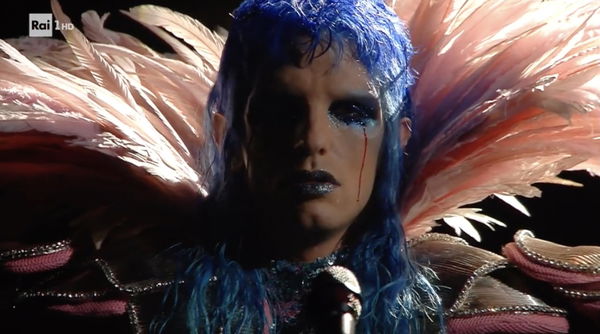 Quindi Ibrahimovic è Dio e Achille Lauro è blasfemo?