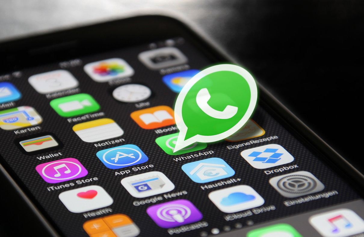 Il piano di Whatsapp con le foto che si autodistruggono: ma come la mettiamo con gli screenshot article-post
