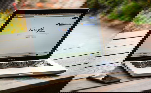 Nel 2020 Google ha bloccato oltre 3 miliardi di pubblicità ingannevoli