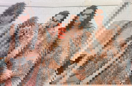 Per Instagram non si possono fare gesti apotropaici article-post