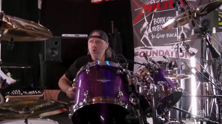 Twitch sbaglia e censura i Metallica che stanno suonando i Metallica Twitch sbaglia e censura i Metallica che stanno suonando i Metallica