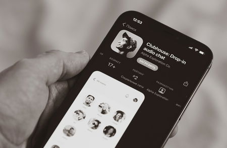 Da oggi si potrà inviare denaro a un creator su Clubhouse article-post