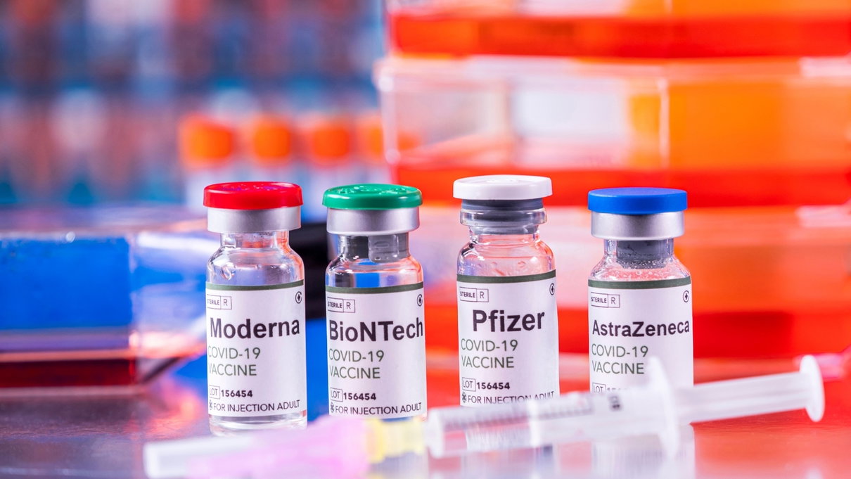 Il fact checking (con dati reali) del Lancet sugli effetti collaterali dei vaccini anti-Covid article-post