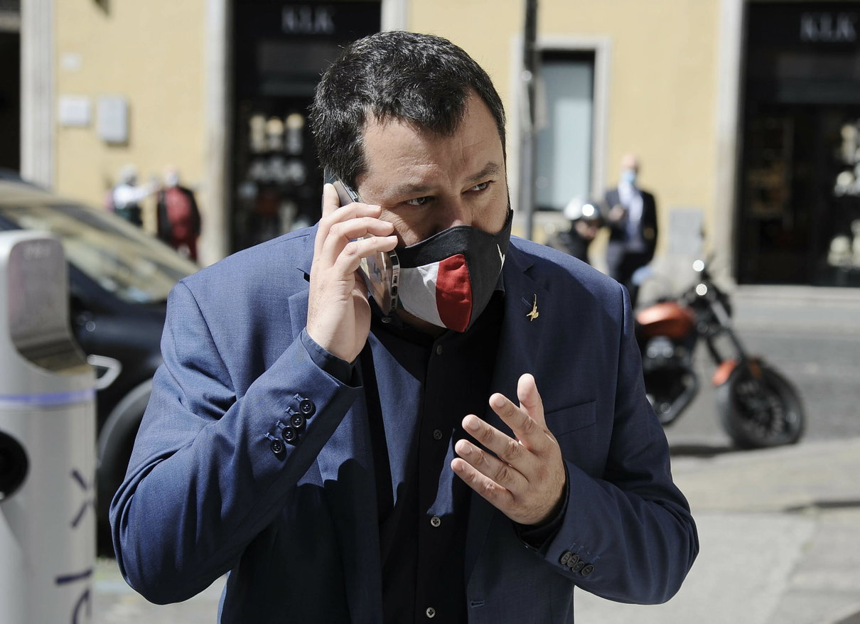 Le bufale di Salvini sul vaccino ai detenuti nel Lazio article-post