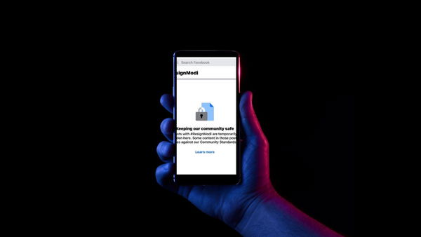 Facebook dice di aver bloccato i post contro il governo indiano «per errore»