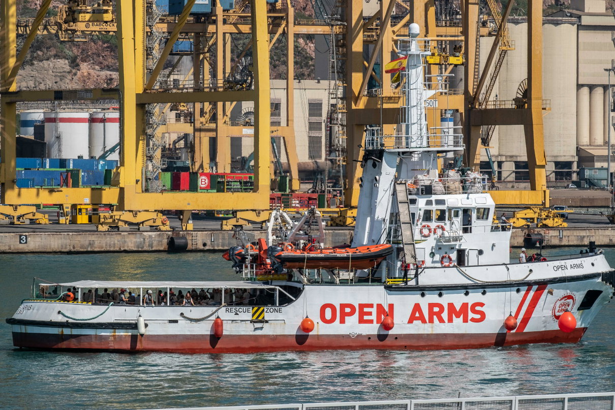 Le intercettazioni ai giornalisti italiani per le inchieste sulle Ong article-post