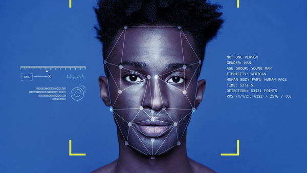 Pregiudizi razziali e utilizzo «sciatto» del riconoscimento facciale portano ad arresti errati