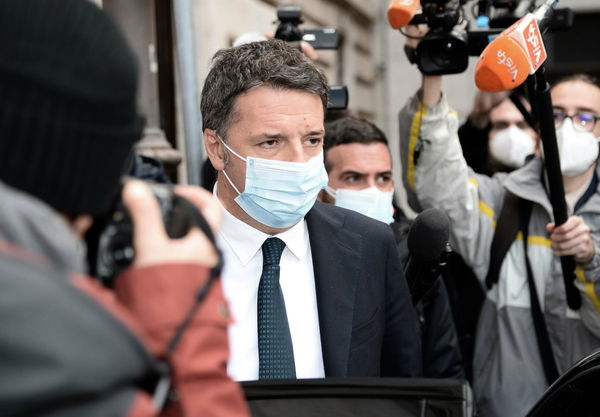 Renzi si autoinvita a Report (e Report lo fa entrare)