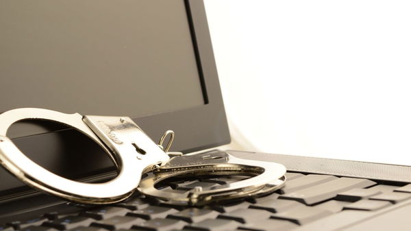 Una delle più grandi reti di pedopornografia su darknet è stata smantellata