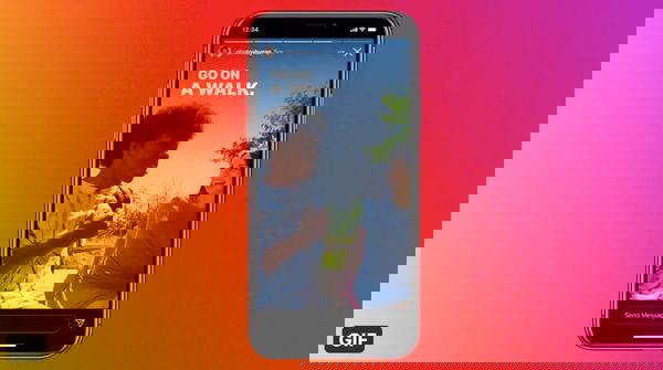 Ora puoi dettare i sottotitoli alle Stories (e Instagram li scriverà per te)