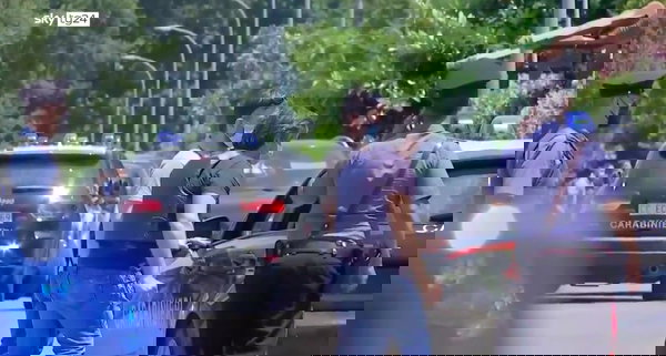 Ardea e il rischio di sovrinterpretare, alla luce della cronaca, tutta l’attività sui social di una vita