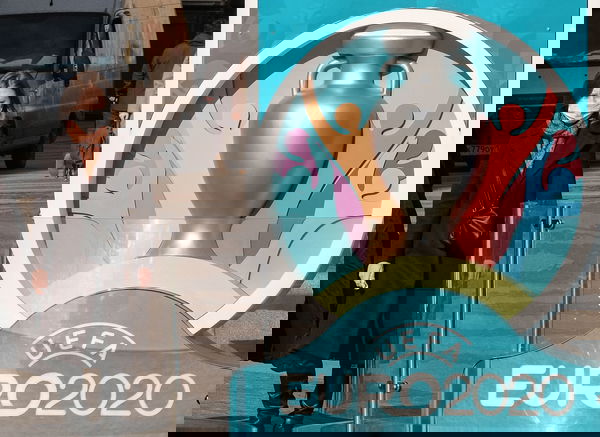 Euro2020, trasmettevano illegalmente gare: oscurati 600 portali web