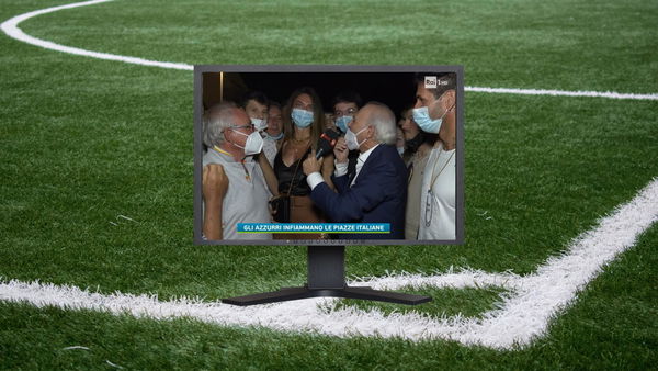 Microfoni accesi in Rai, Montingelli intervista una ragazza e nello studio si ride: «Molla l’osso»