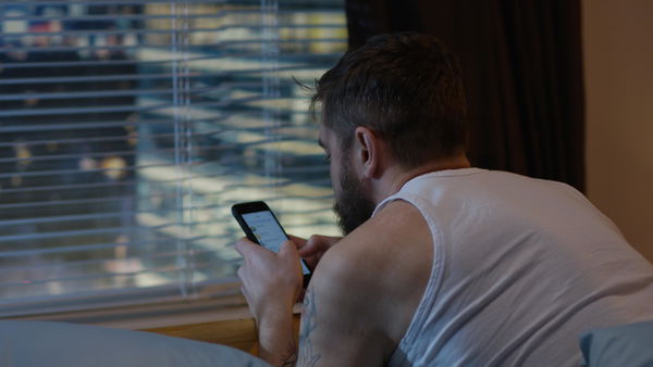 L’aggiornamento di Apple che impedirà di leggere le mail di lavoro a tarda notte