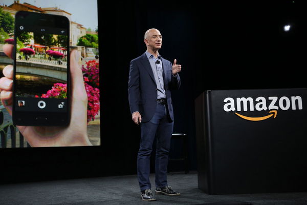 L’eredità che Bezos lascia ad Amazon: «Sii il miglior datore di lavoro al mondo»