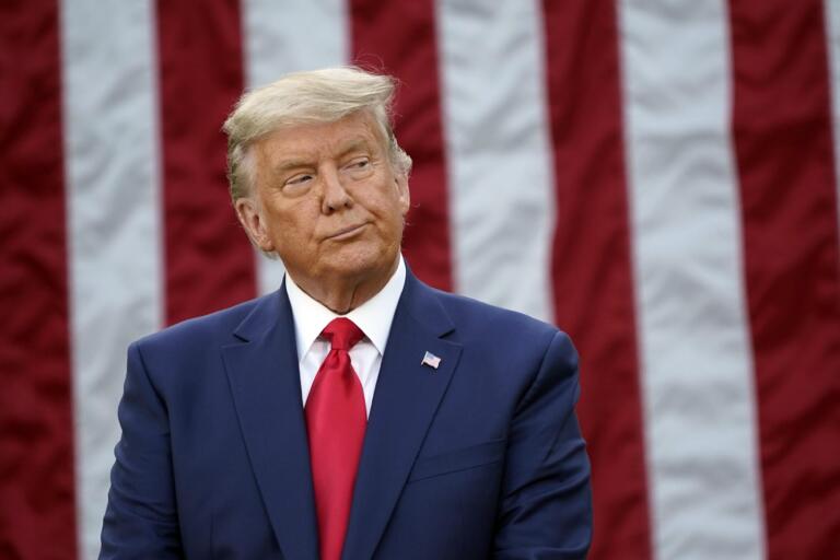 A Trump non va giù che Google non abbia approvato l’app di Truth su Android A Trump non va giù che Google non abbia approvato l’app di Truth su Android
