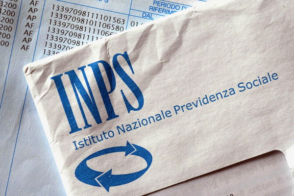 Inps, al via delega identità digitale per chi non ha internet