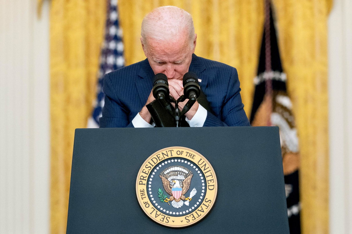Dopo l’acquisto di Twitter da parte di Musk, Biden si scaglia contro i social «che diffondono disinformazione» article-post