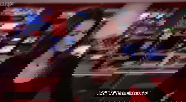 Il portavoce ufficiale dei Talebani ha un account Twitter (e un altro portavoce chiama in diretta la BBC)