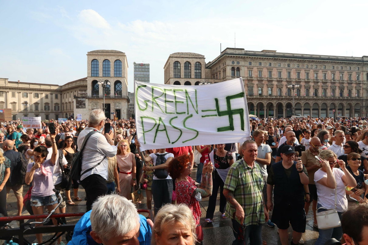 Il dossier su Reddit che fa le pulci ai social dei negazionisti morti per Covid article-post