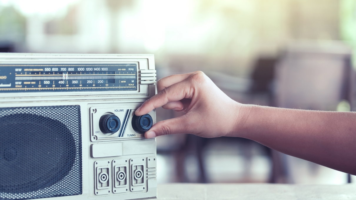 Hamisha Bahar, la radio che prova a raccontare la violenza sulle donne in Afghanistan article-post