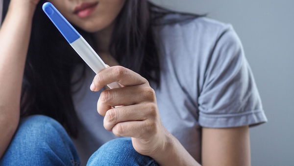 Anche Epik, hosting provider di Parler, ritiene che la segnalazione di chi pratica e assiste l’aborto violi le sue regole