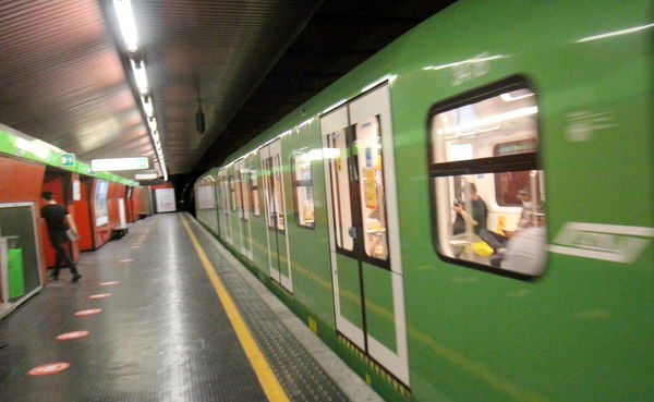 A Mosca si paga la metro con il riconoscimento facciale