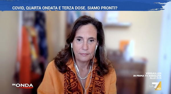 No, Ilaria Capua non ha mai detto «fate le cavie e non rompete le pal*e»