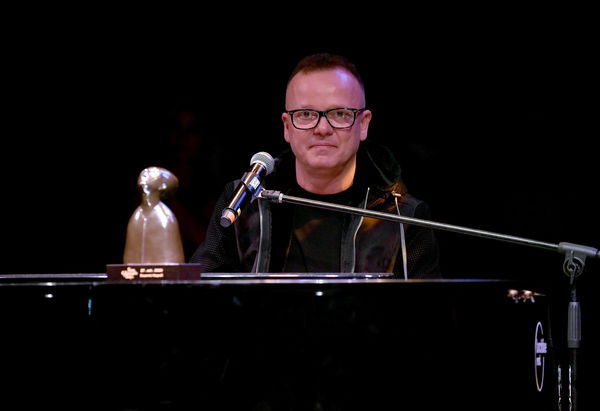 Sony dovrà risarcire la signora ripresa con l’amante in un video di Gigi d’Alessio