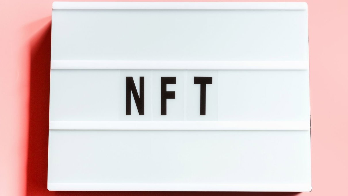 NFT è la parola dell’anno secondo il Collins Dictionary article-post