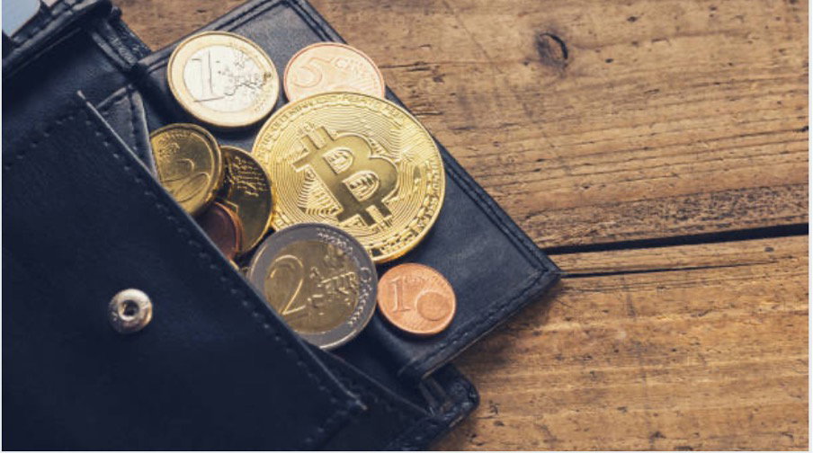 Il bitcoin scende sotto ai 40mila dollari, peggiore performance da 5 mesi article-post