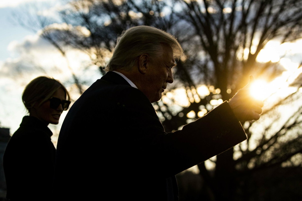 I QAnons su Telegram se la prendono con Trump dopo che ha detto di aver fatto la dose booster article-post