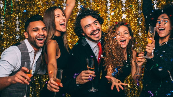 Mai più feste negli appartamenti di Airbnb: il divieto del 2020 diventa permanente