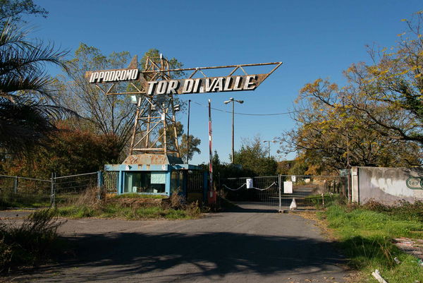 Stadio della Roma, il comune mette nel conto dei danni anche la ricerca su Google