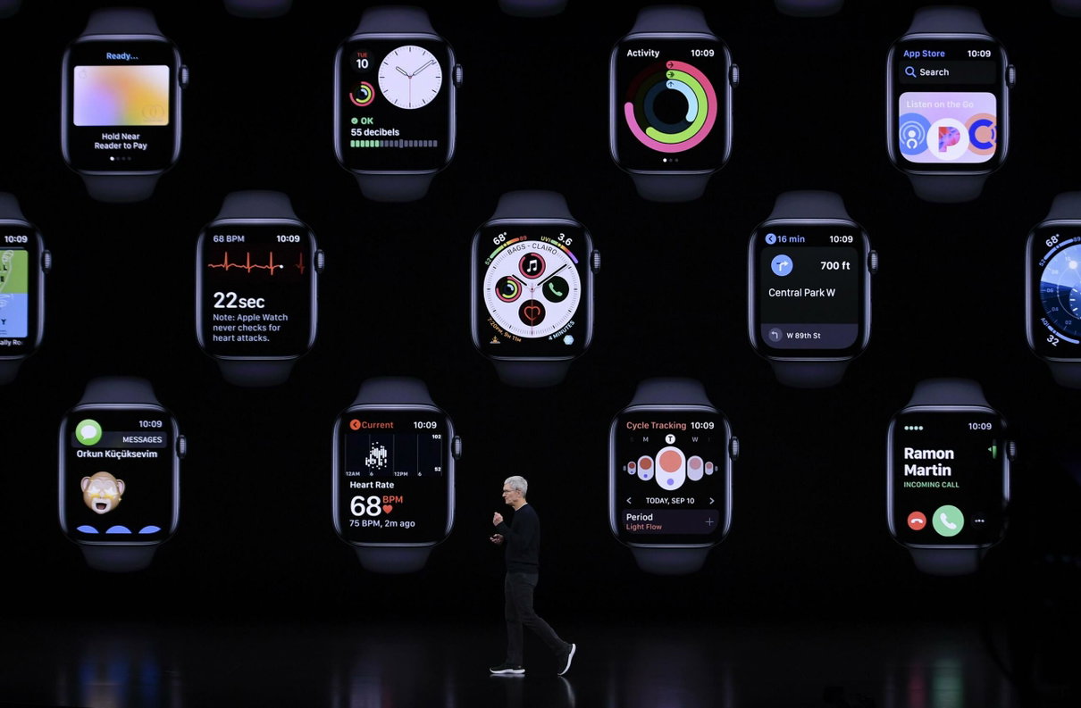 Apple ritarderà ancora il ritorno al lavoro in presenza (e nel frattempo dà 1000 dollari a tutti) article-post