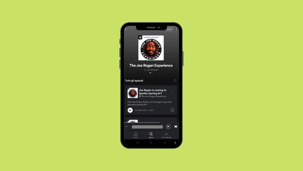Alcuni episodi di Joe Rogan sono stati rimossi da Spotify (ma non quelli contestati)