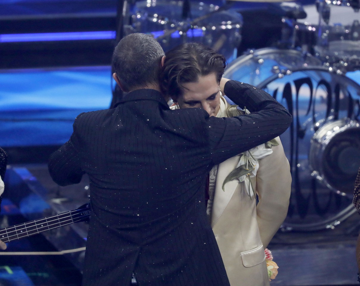 Lo share della prima puntata di Sanremo 2022 è il più alto dal 2005 article-post
