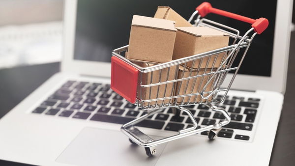 La storia dell’e-commerce tra notiziabilità e prime volte