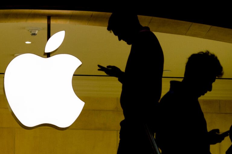 C’è un buco nella mela: la falla che deve spingerci ad aggiornare – abbastanza velocemente – i nostri dipositivi Apple