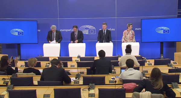 L’interoperabilità del DMA si mette di traverso rispetto ad Apple Intelligence