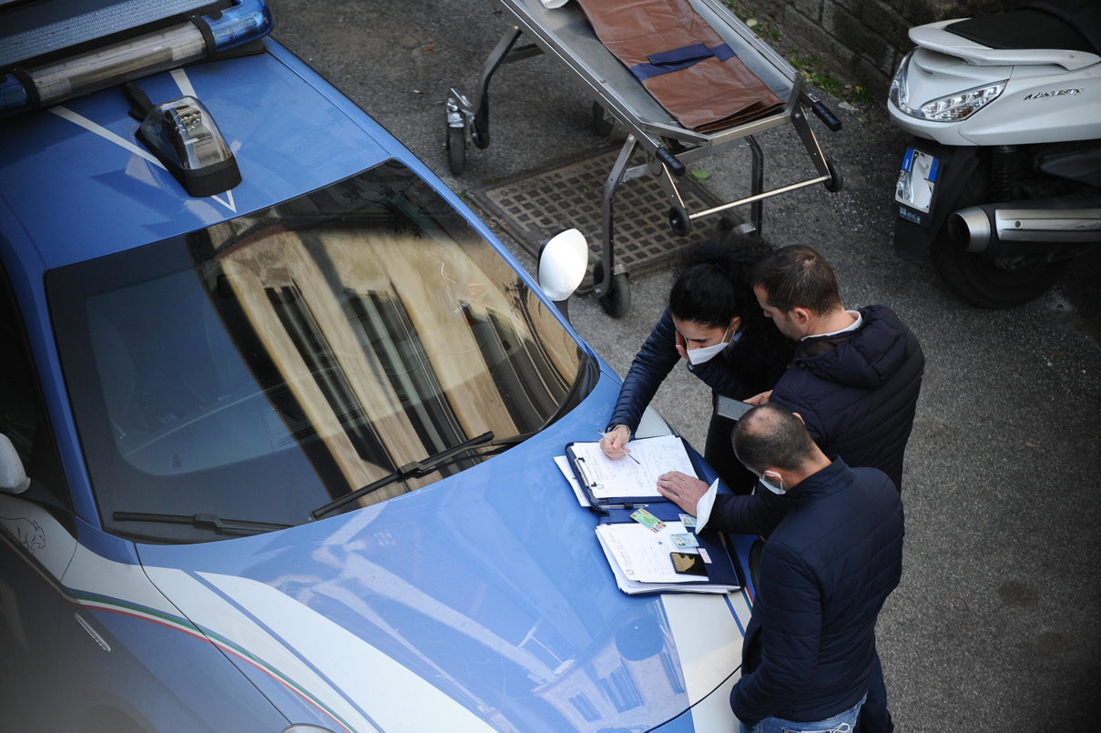 La polizia mette in guardia sulla finta mail con il bonus Decathlon article-post