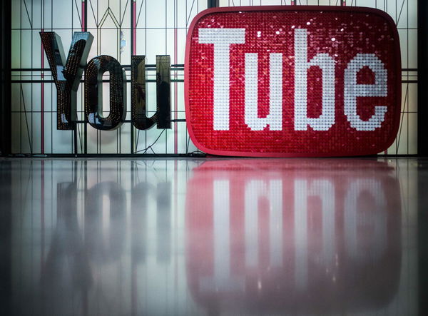 YouTube blocca i canali dei media russi in tutto il mondo